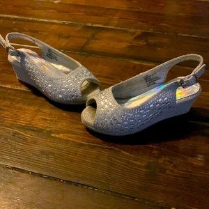 Toddler girls silver sparkly wedge shoes